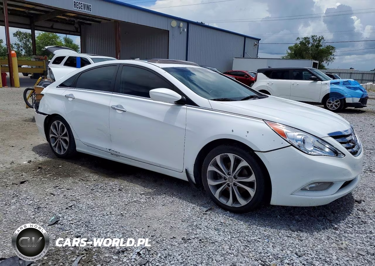 2013 Hyundai Sonata Se 2.0T VIN:5NPEC4AB0DH651111 - 4