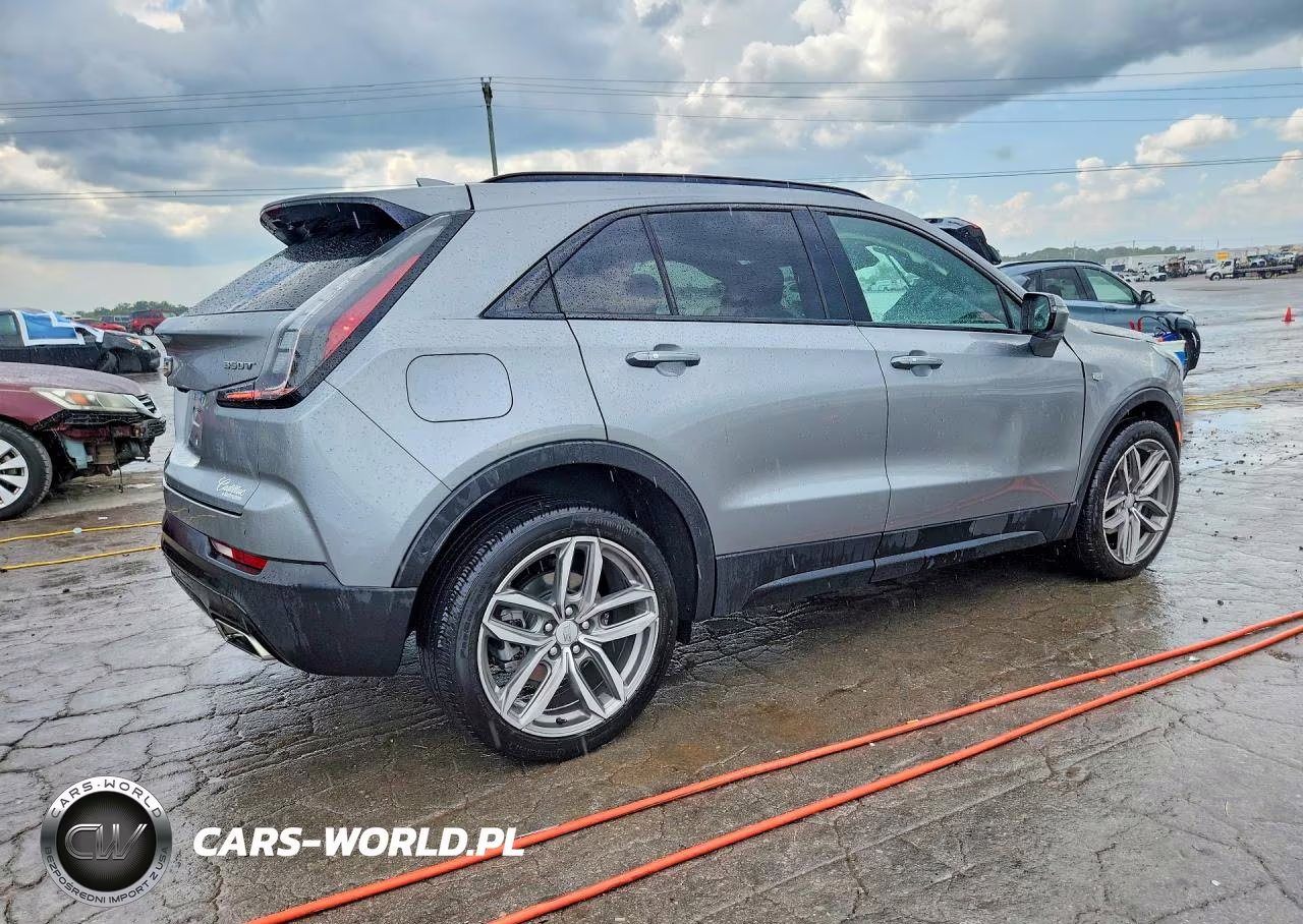 2023 Cadillac Xt4 Sport VIN:1GYFZER41PF131510 - 3