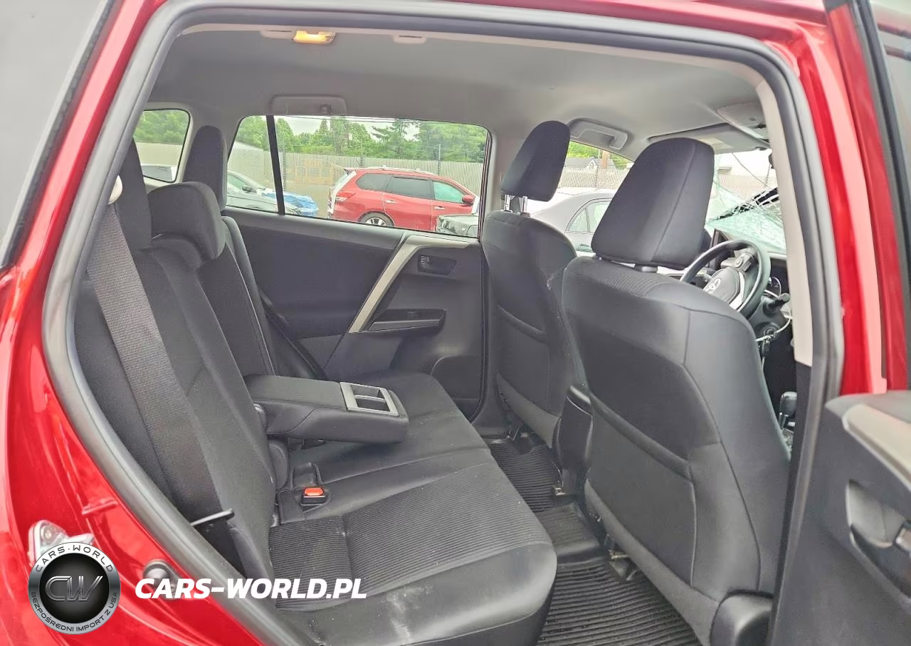 2018 Toyota Rav4 Le VIN:2T3BFREV3JW743717 - 11