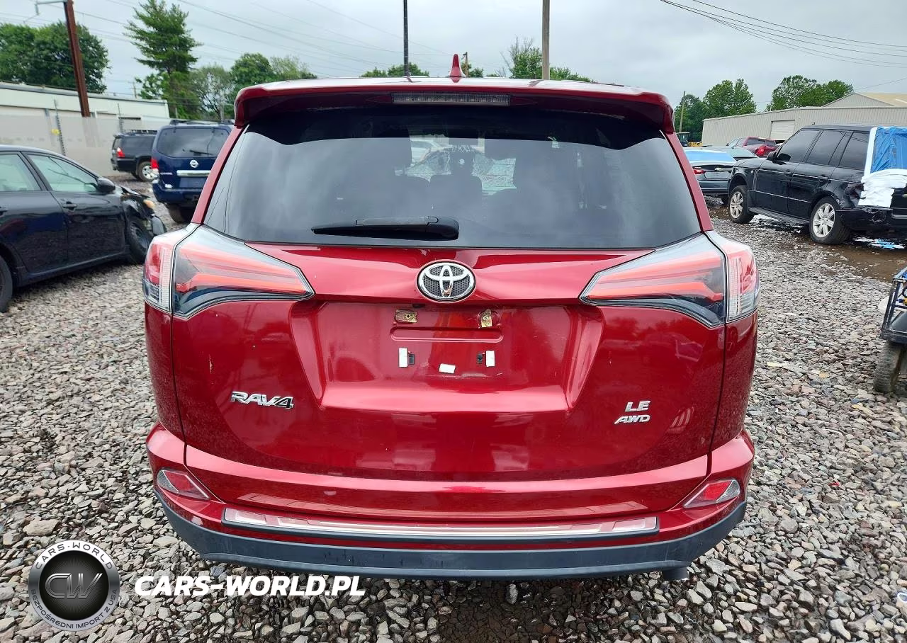 2018 Toyota Rav4 Le VIN:2T3BFREV3JW743717 - 6