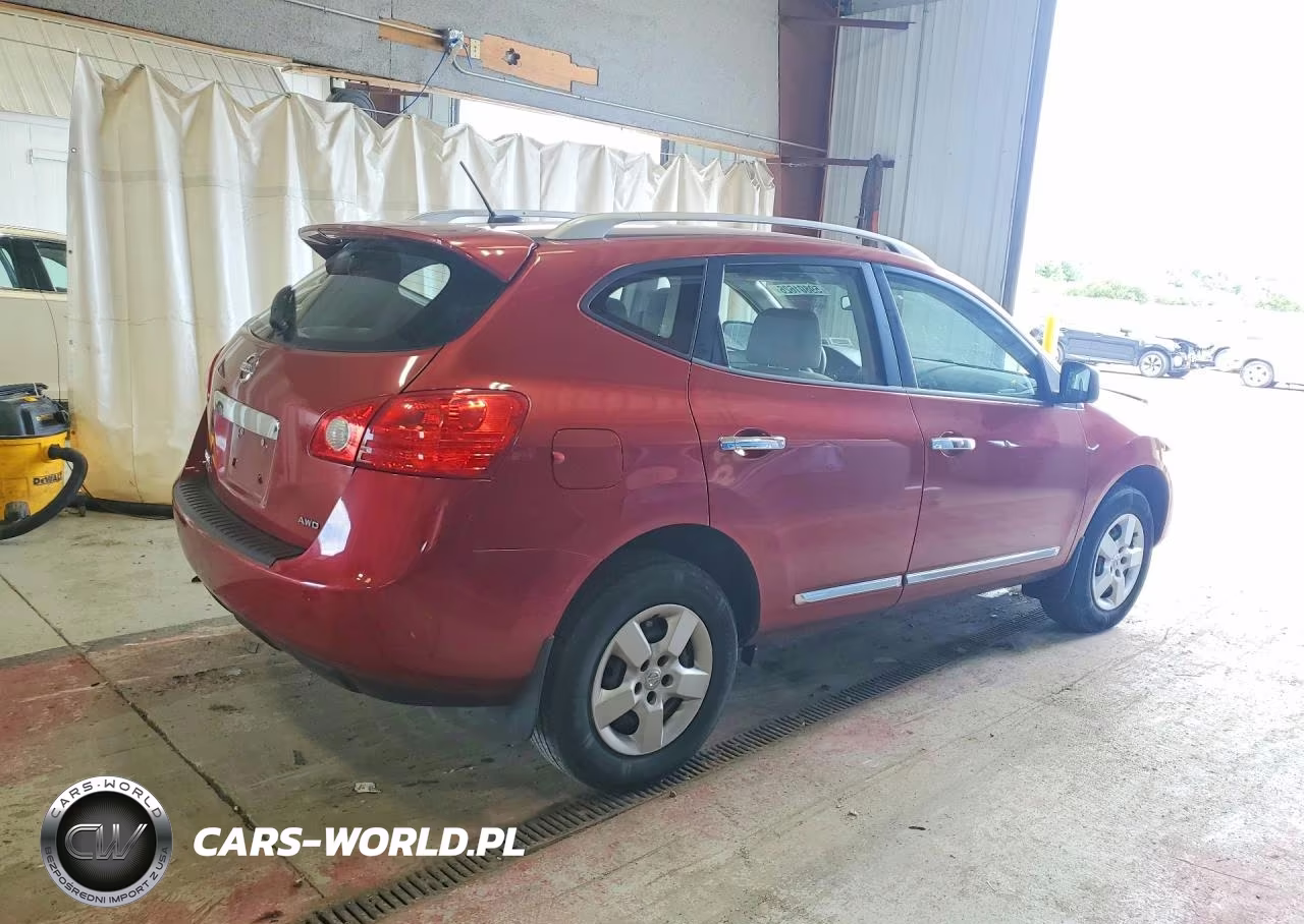 2015 Nissan Rogue Select S VIN:JN8AS5MV2FW761723 - 3