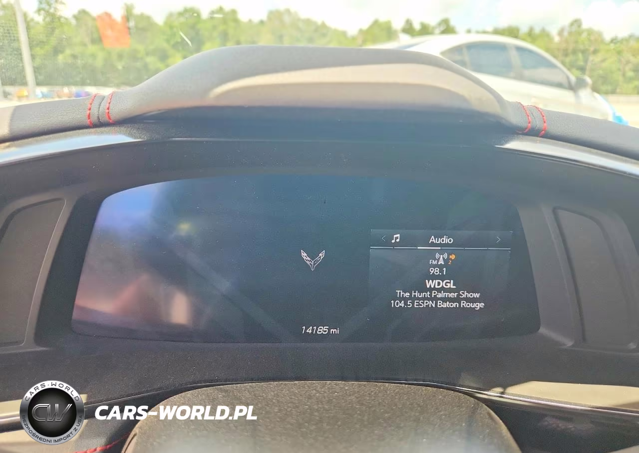 2022 Chevrolet Corvette Stingray 2Lt VIN:1G1YB3D48N5114245 - 9