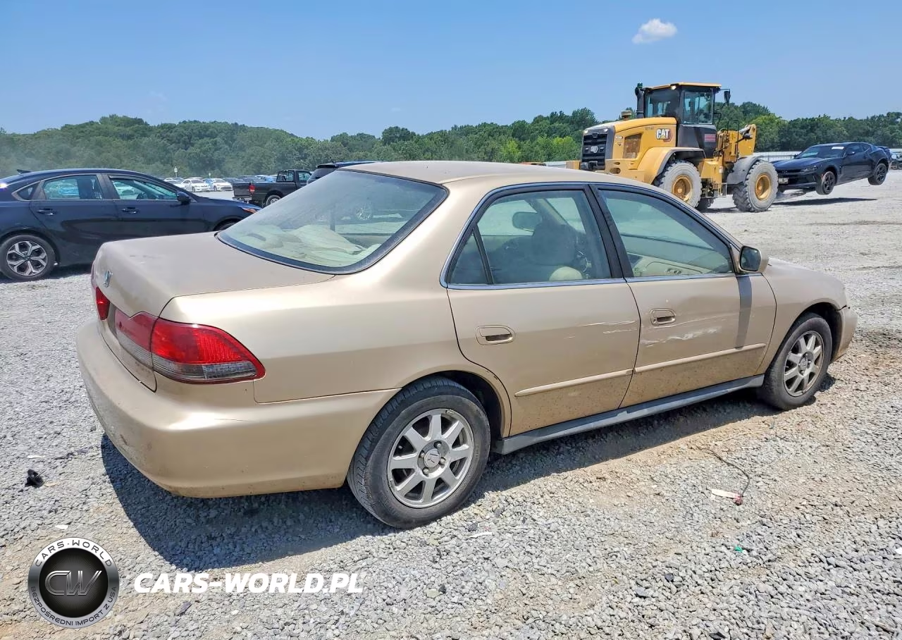 2002 Honda Accord Lx VIN:1HGCG56472A083022 - 3