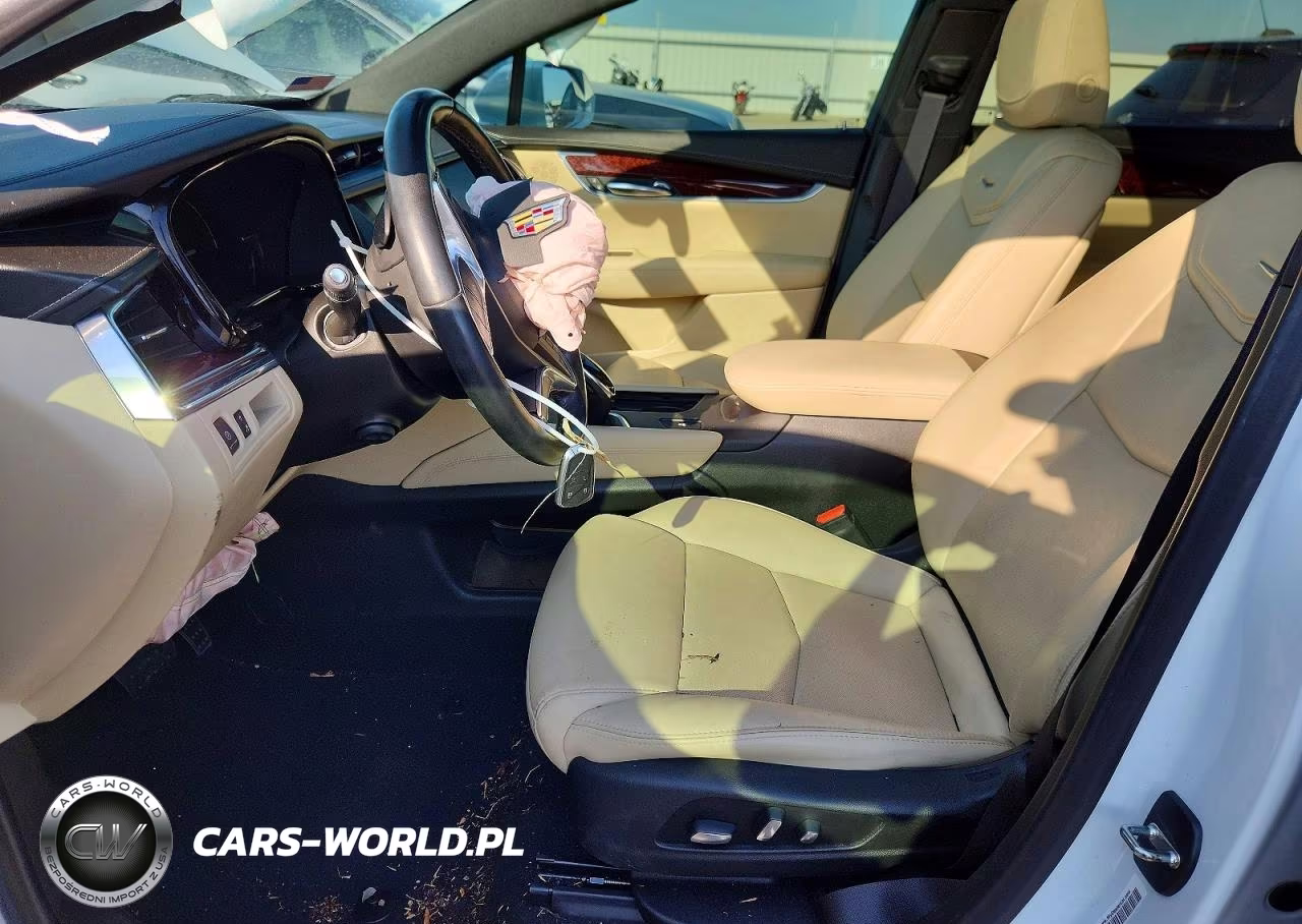 2018 Cadillac Xt5 Luxury VIN:1GYKNCRS7JZ211994 - 7
