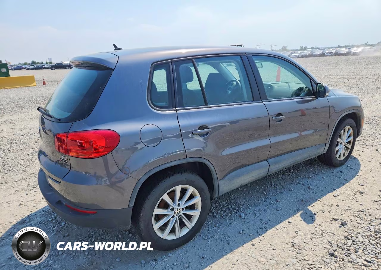 2018 Volkswagen Tiguan Limited VIN:WVGBV7AX7JK000576 - 3