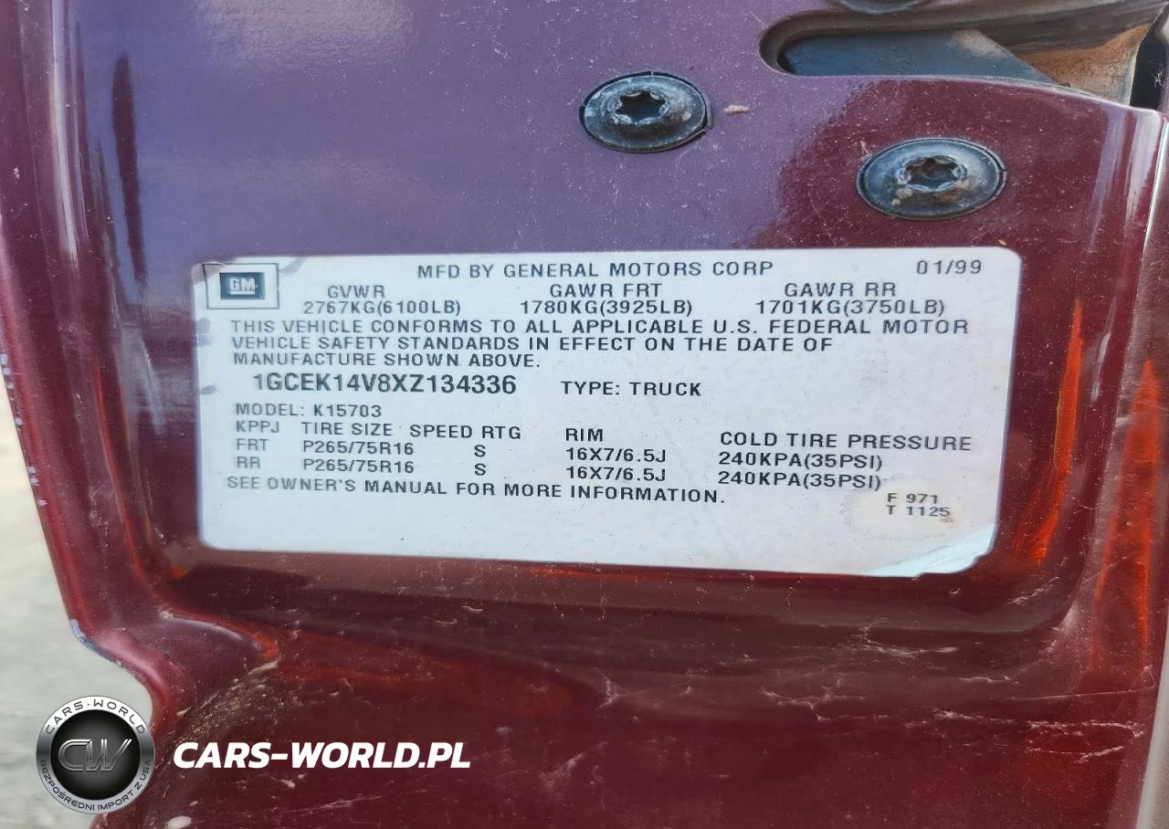 1999 Chevrolet Silverado K1500 VIN:1GCEK14V8XZ134336 - 12