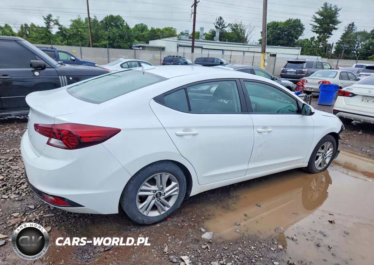 2020 Hyundai Elantra Sel VIN:5NPD84LF0LH599023 - 3