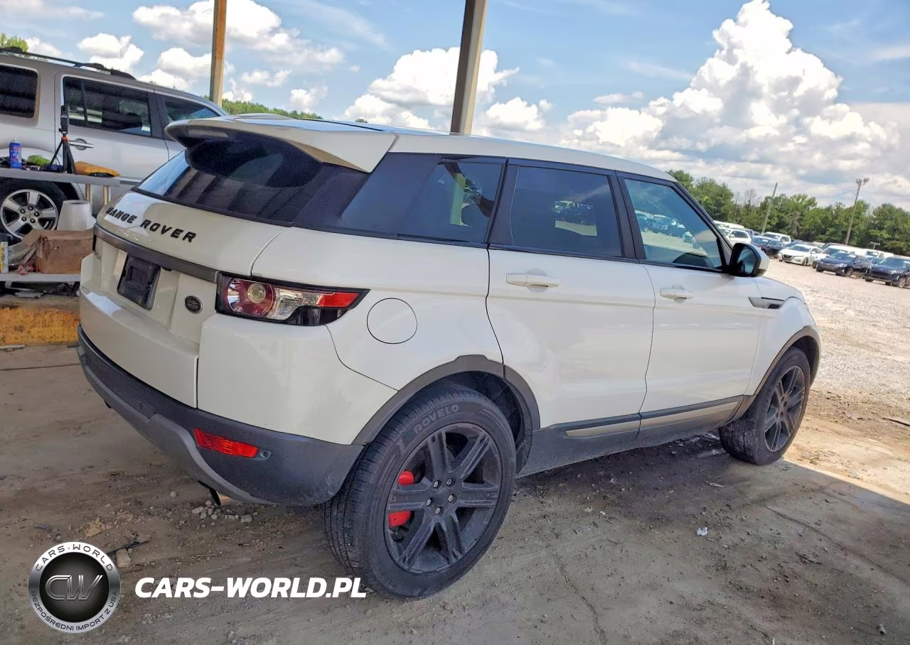 2015 Land Rover Range Rover Evoque Pure Plus VIN:SALVP2BG6FH020943 - 3