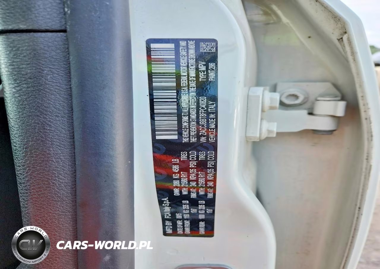 2015 Jeep Renegade Latitude VIN:ZACCJBBT8FPC40820 - 14