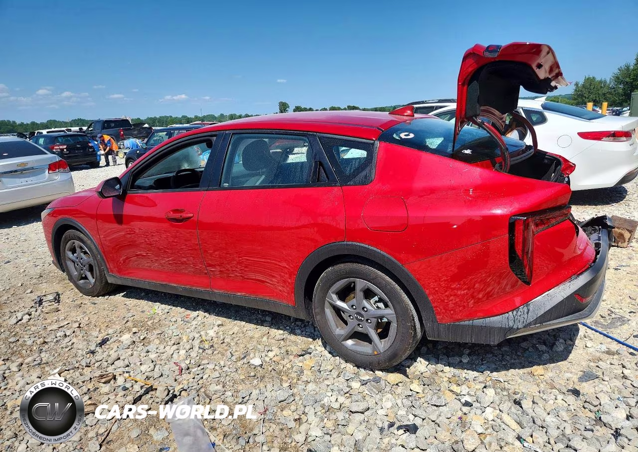 2025 Kia K4 Lxs VIN:3KPFT4DE1SE233801 - 2