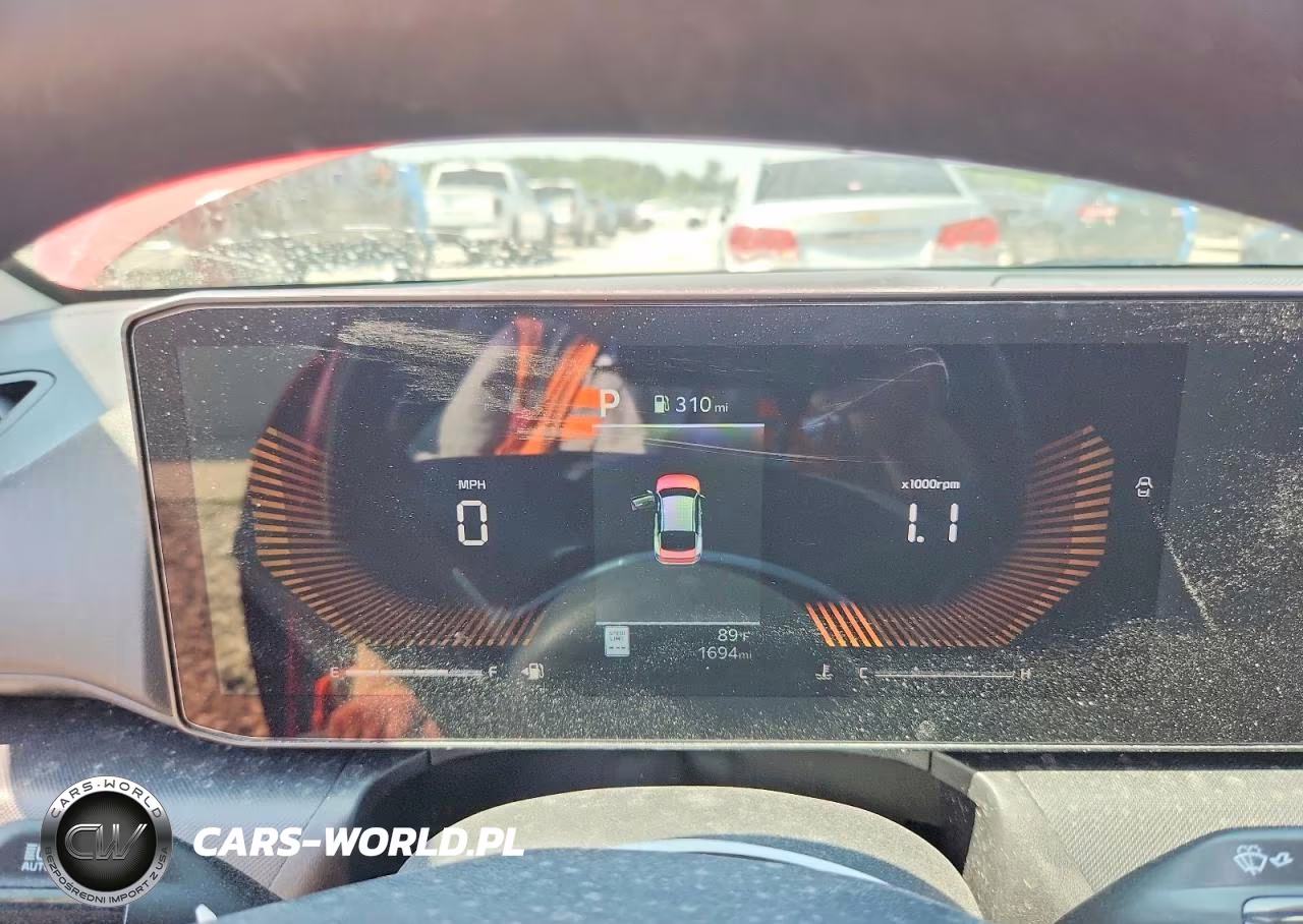 2025 Kia K4 Lxs VIN:3KPFT4DE1SE233801 - 9