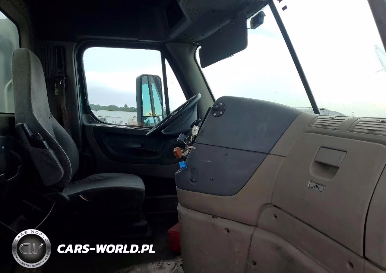 2016 Freightliner Cascadia 113 Semi Truck VIN:3AKBGADV9GDHE0204 - 5