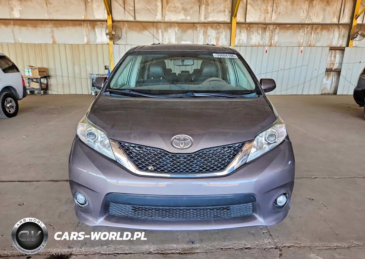 2013 Toyota Sienna Sport VIN:5TDXK3DC0DS331775 - 5