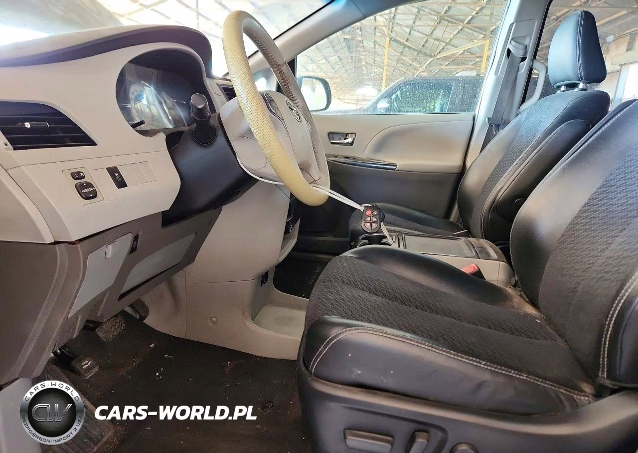 2013 Toyota Sienna Sport VIN:5TDXK3DC0DS331775 - 7