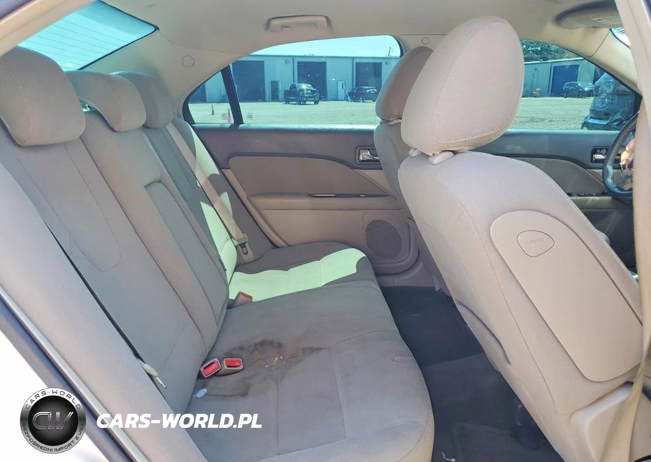 2010 Ford Fusion Hybrid VIN:3FADP0L3XAR332084 - 10