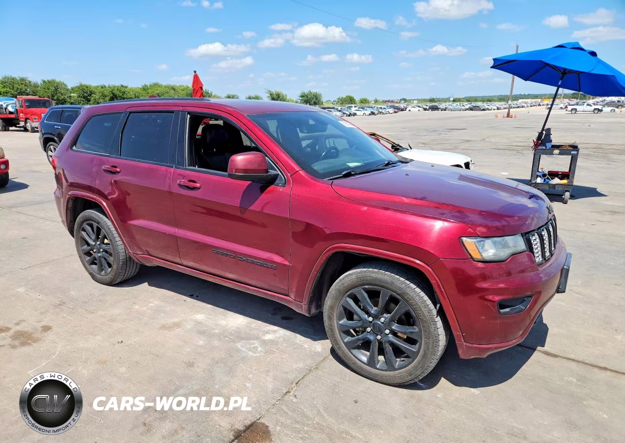 2020 Jeep Grand Cherokee Laredo VIN:1C4RJEAG5LC123230 - 4