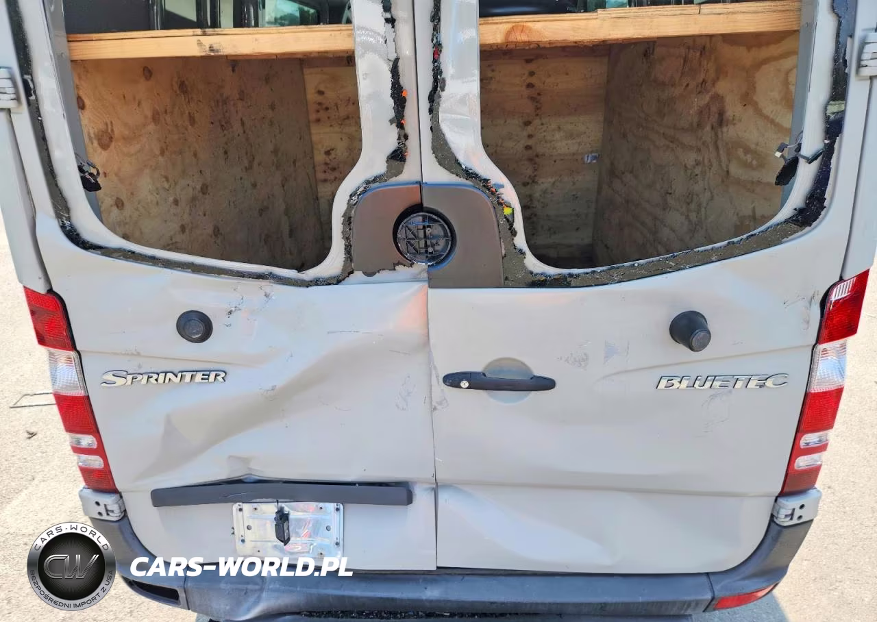 2013 Mercedes-Benz Sprinter 2500 VIN:WD4PE7CC4D5788598 - 11