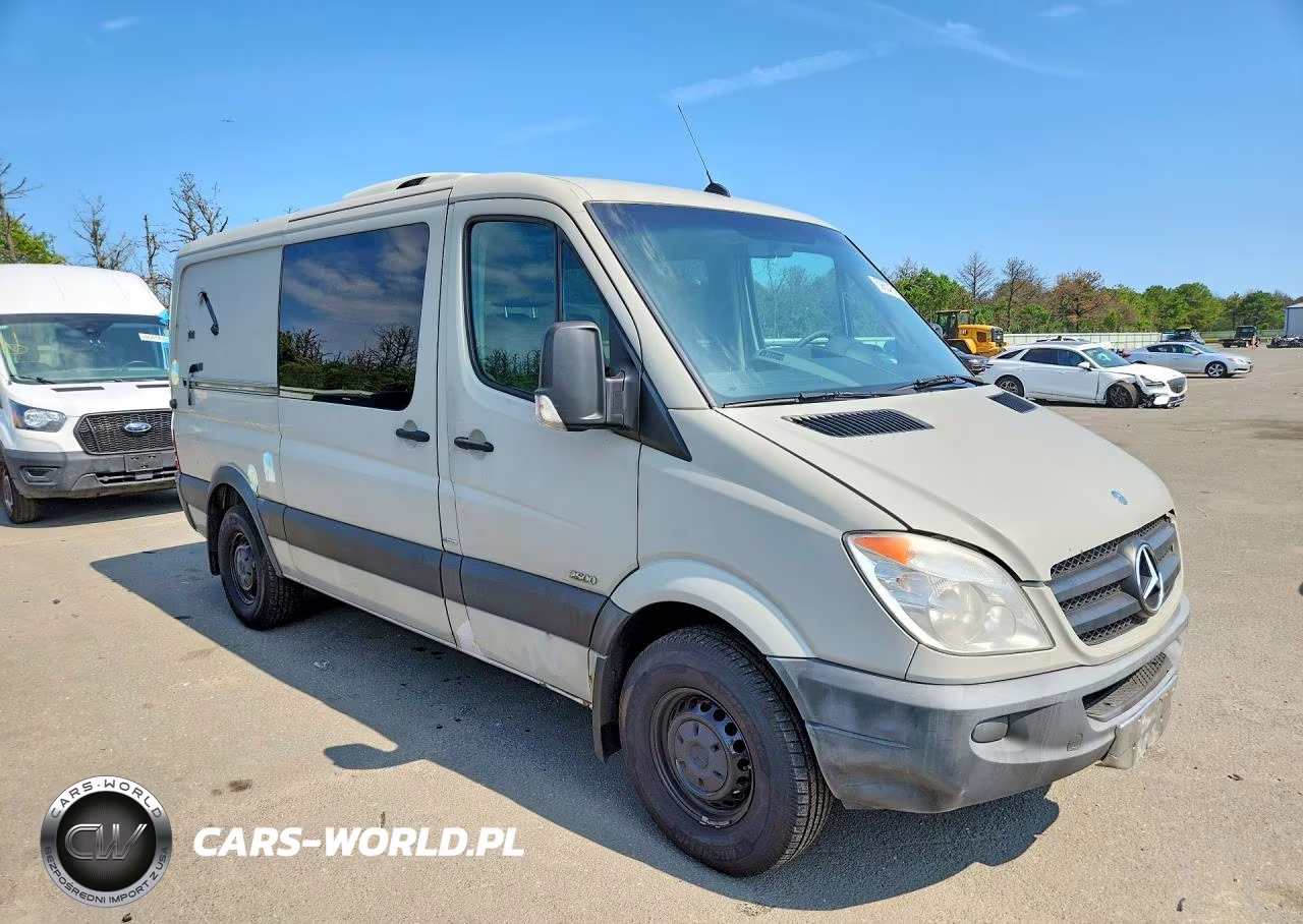2013 Mercedes-Benz Sprinter 2500 VIN:WD4PE7CC4D5788598 - 5