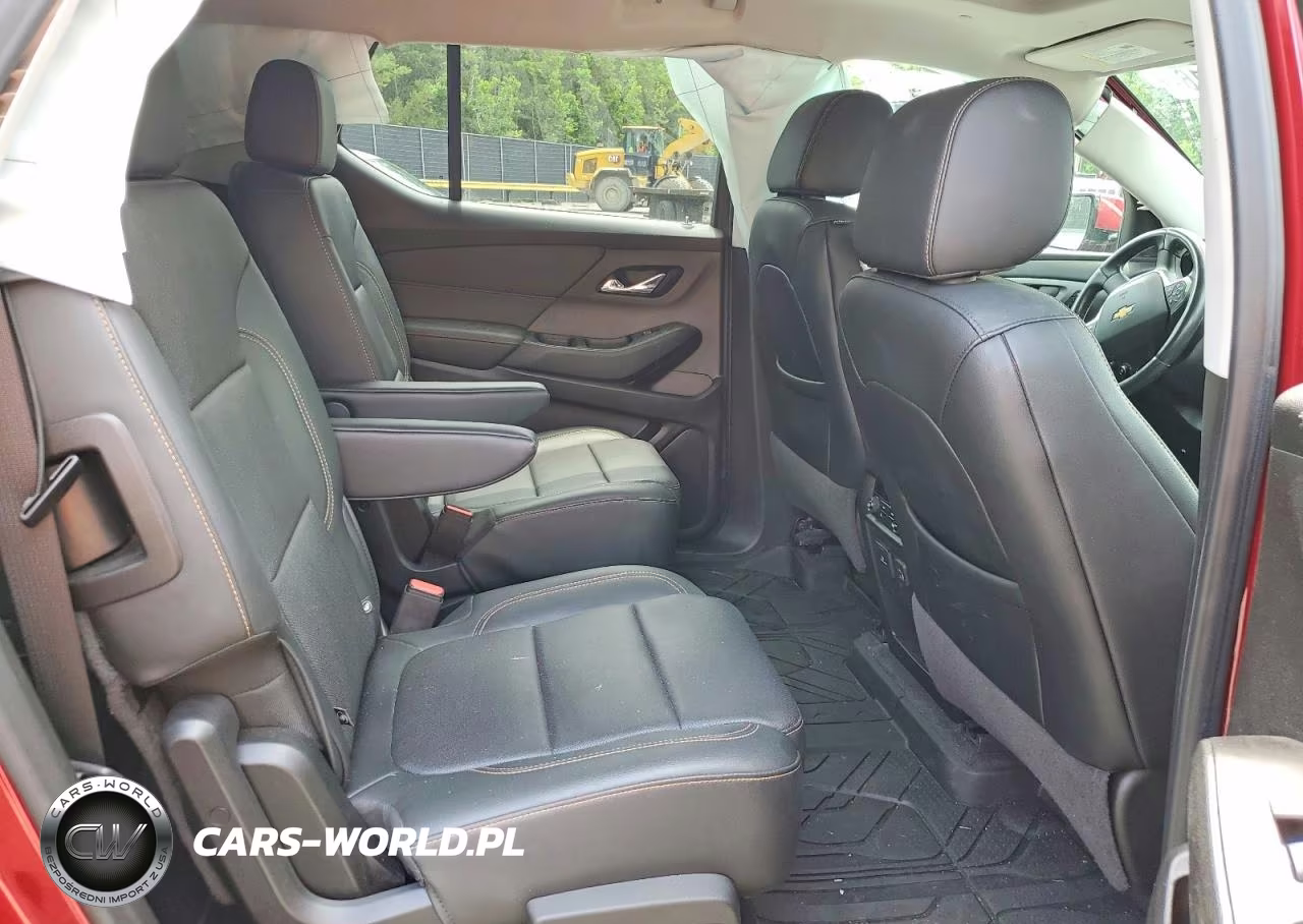 2019 Chevrolet Traverse Premier VIN:1GNEVKKW6KJ300795 - 11