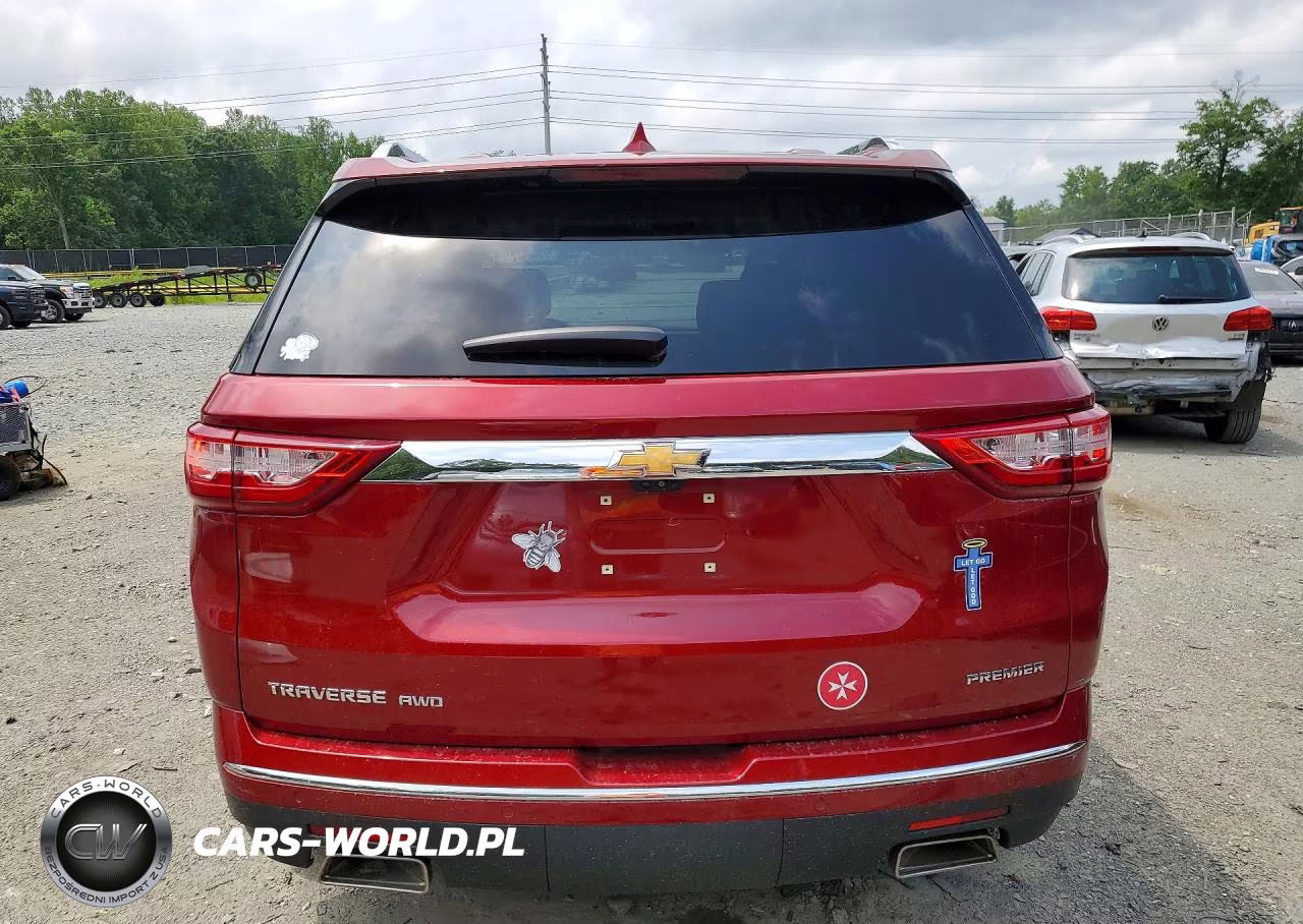 2019 Chevrolet Traverse Premier VIN:1GNEVKKW6KJ300795 - 6