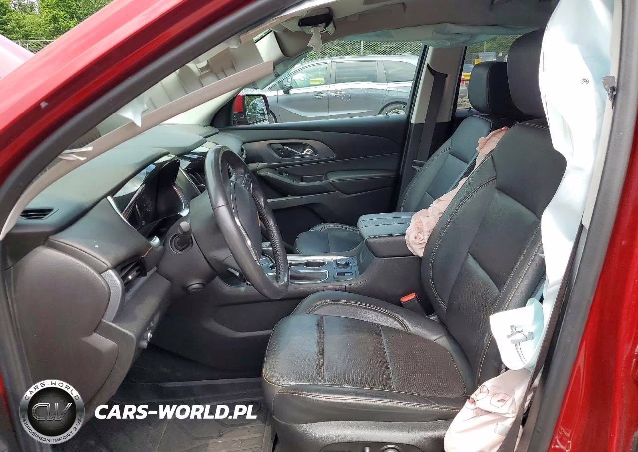 2019 Chevrolet Traverse Premier VIN:1GNEVKKW6KJ300795 - 7
