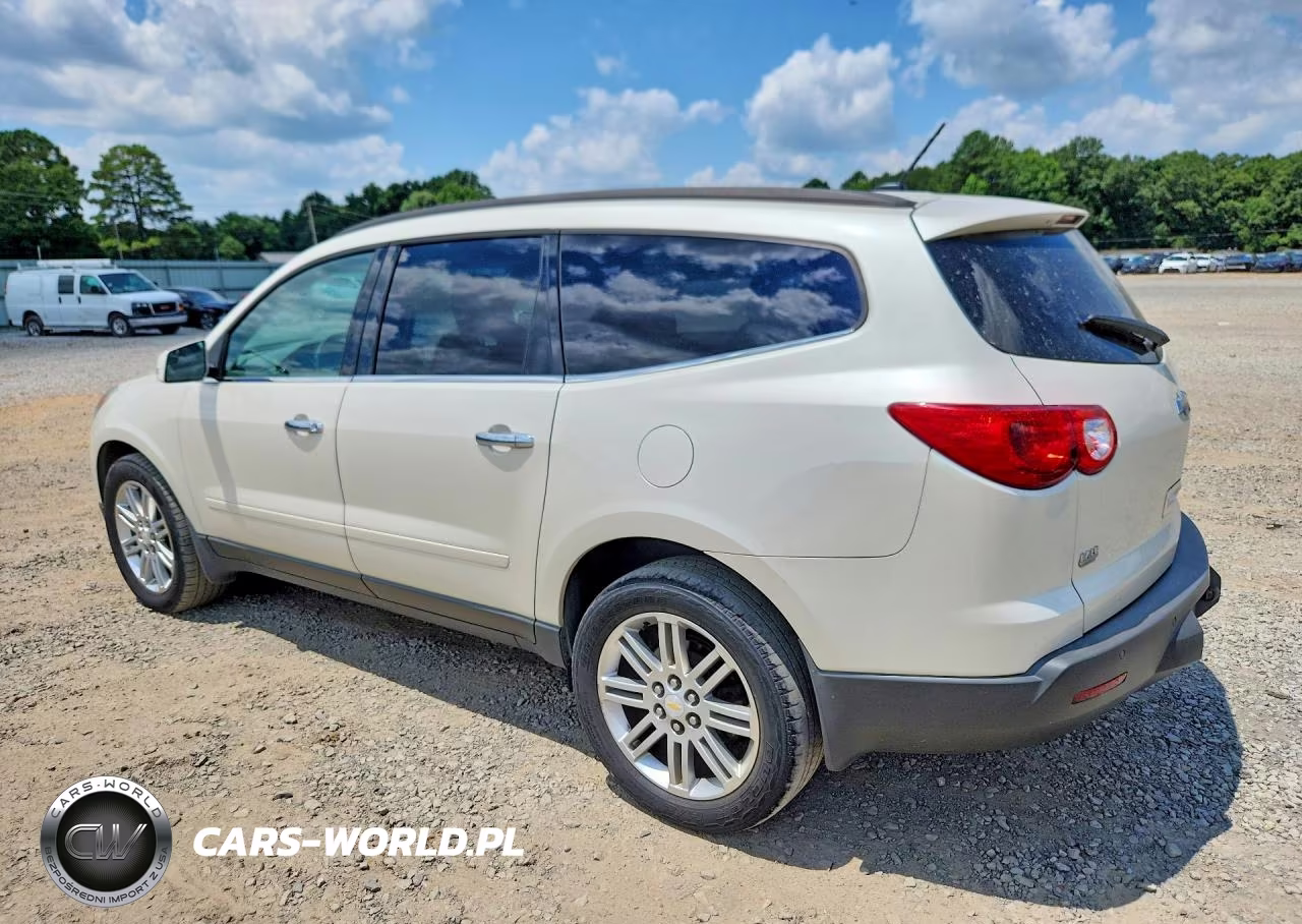 2011 Chevrolet Traverse Lt VIN:1GNKRGED0BJ258641 - 2