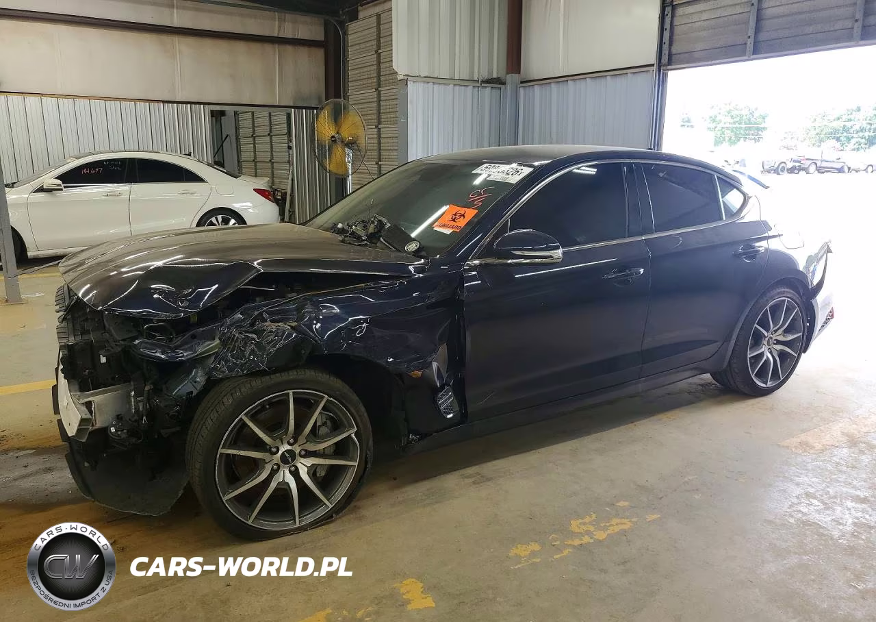 2026 Genesis G70 2.5T Standard