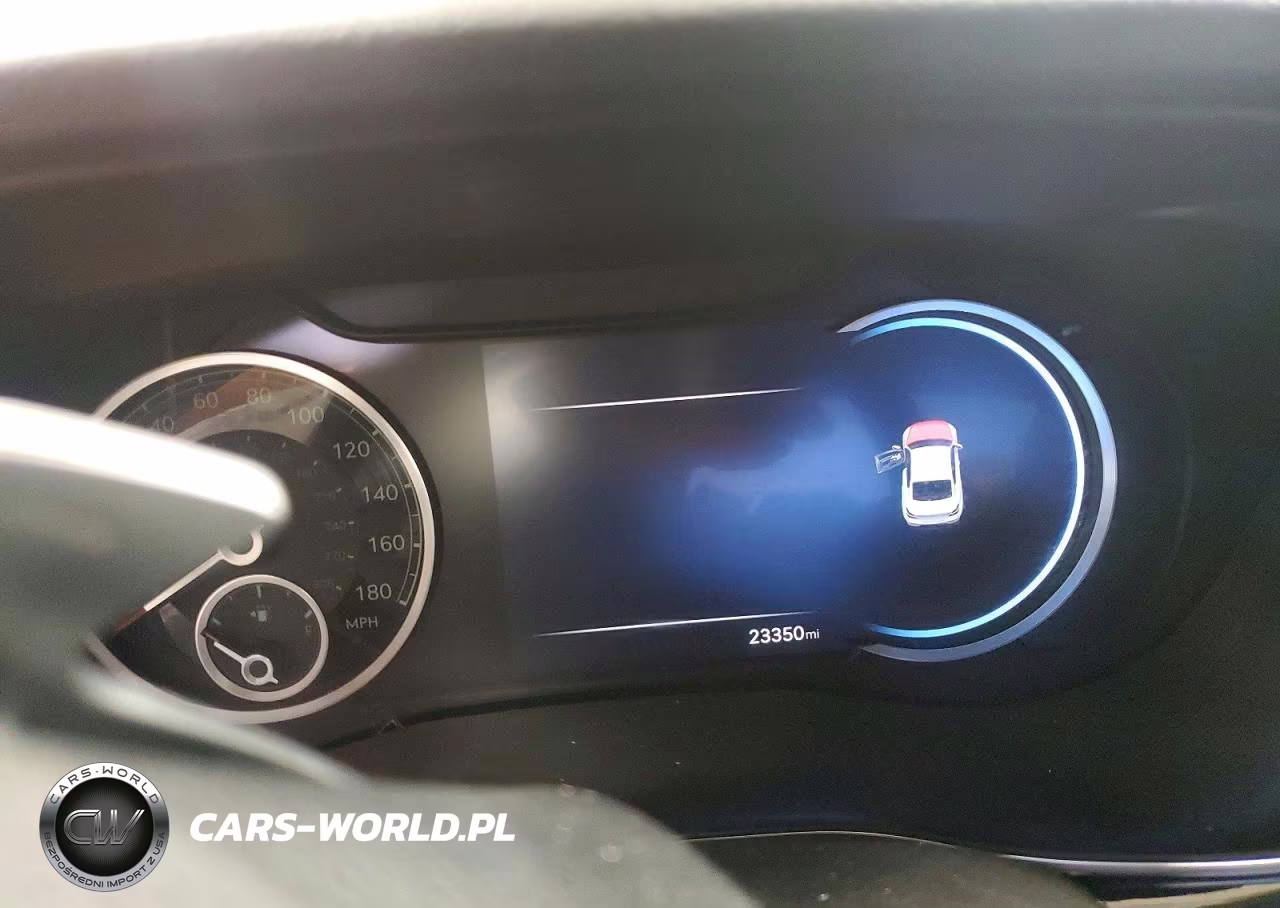 2026 Genesis G70 2.5T Standard VIN:KMTG14SC2TU165332 - 9