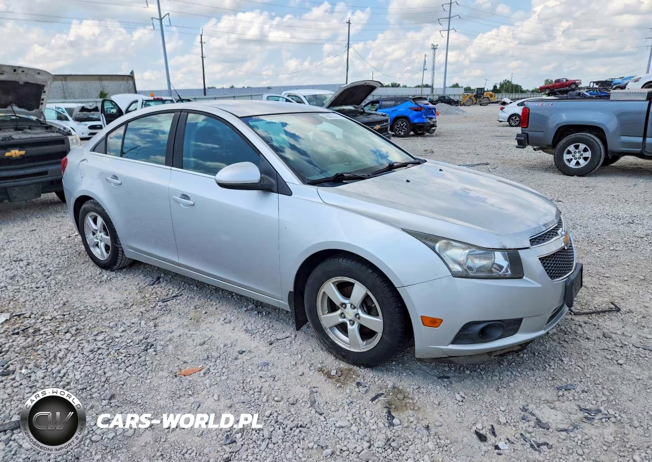 2013 Chevrolet Cruze Lt VIN:1G1PC5SB8D7106719 - 4