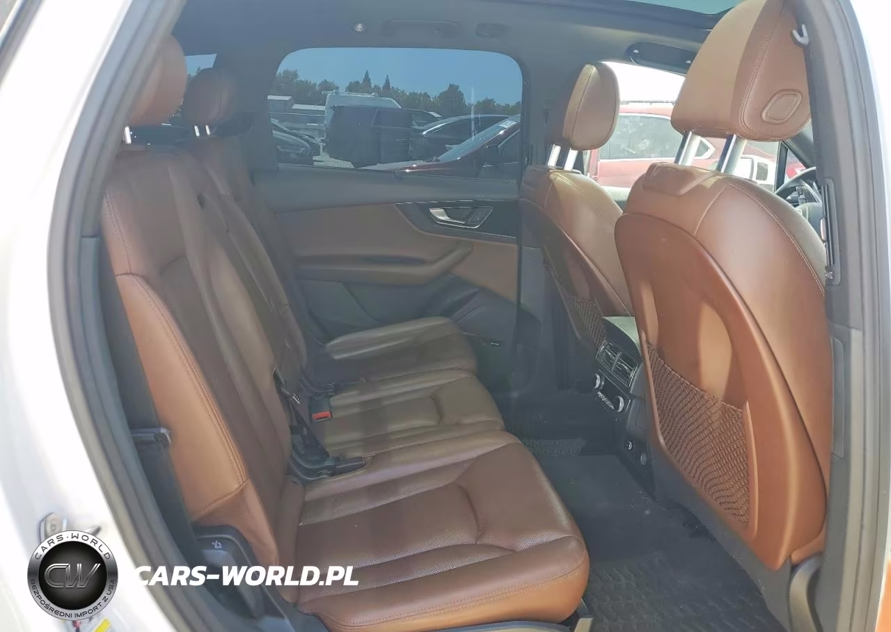 2018 Audi Q7 Quattro Prestige VIN:WA1VAAF70JD029189 - 10