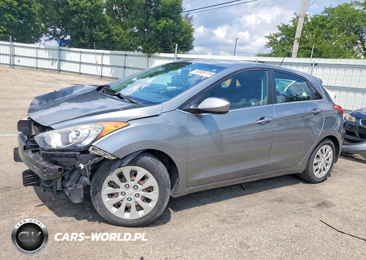 2016 Hyundai Elantra Gt Base – zdjęcie 1 z 12