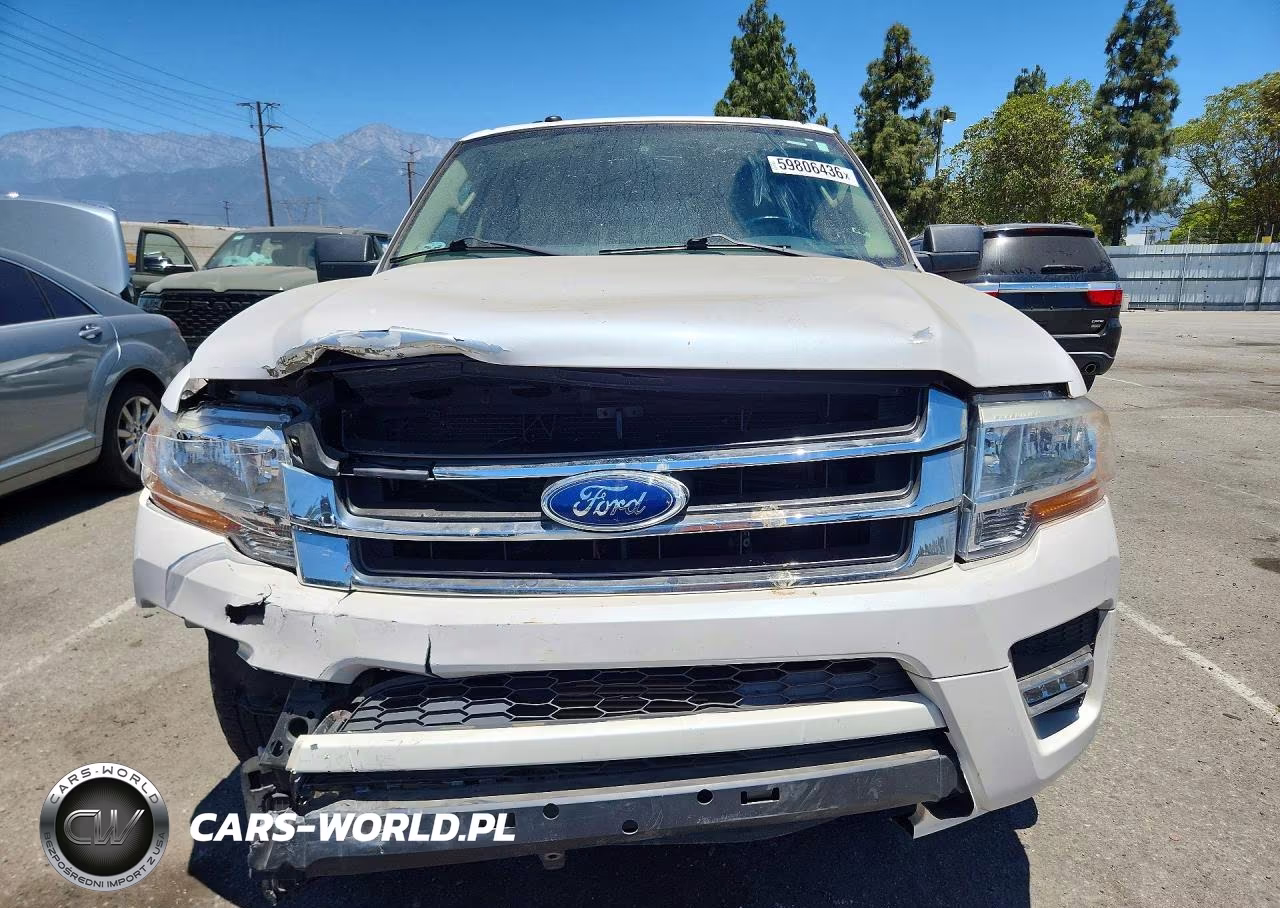 2017 Ford Expedition Xlt VIN:1FMJU1HT1HEA85423 - 5