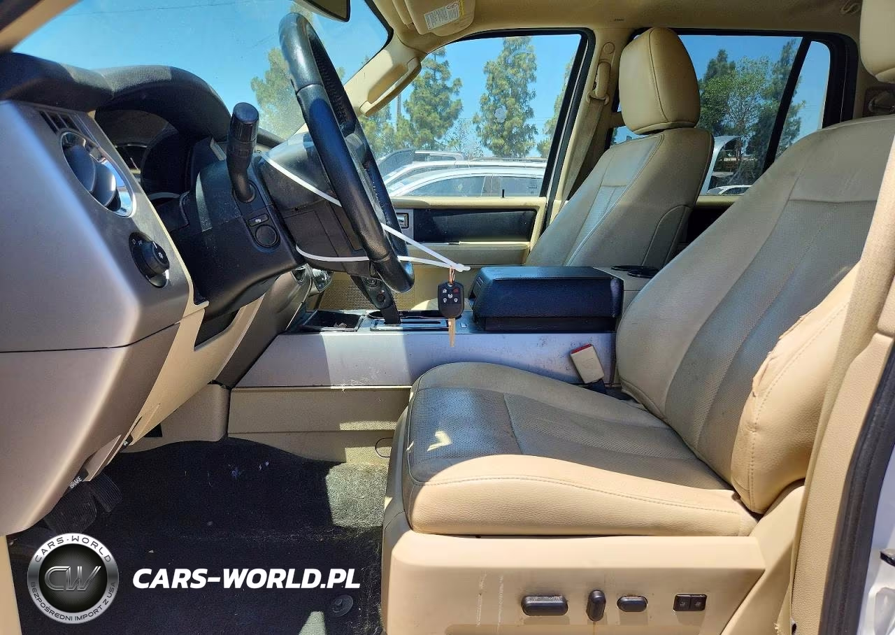 2017 Ford Expedition Xlt VIN:1FMJU1HT1HEA85423 - 7