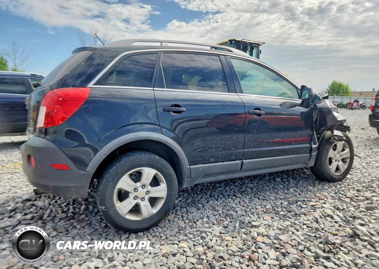 2013 Chevrolet Captiva Ls VIN:3GNAL2EK9DS575043 - 3