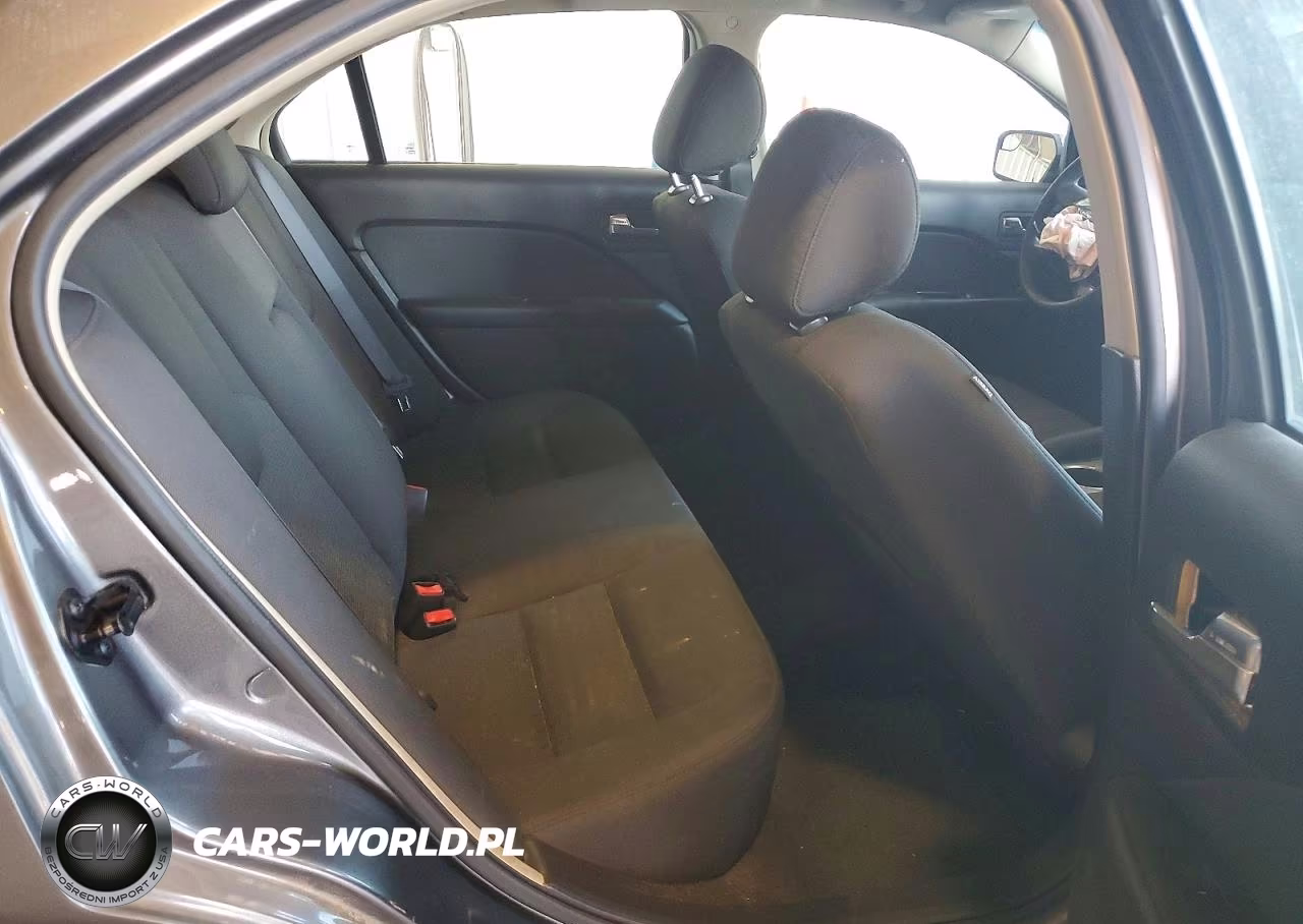 2012 Ford Fusion Se VIN:3FAHP0HA3CR137567 - 10