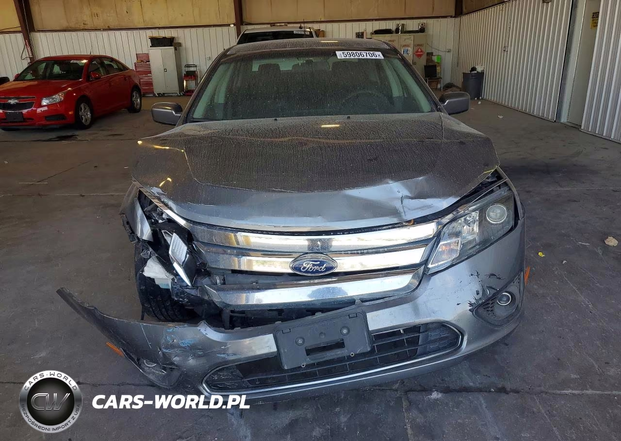 2012 Ford Fusion Se VIN:3FAHP0HA3CR137567 - 5