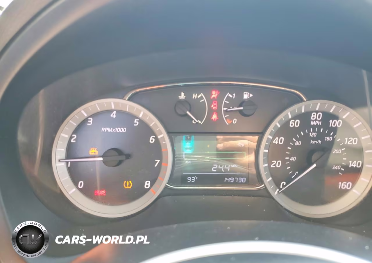 2015 Nissan Sentra Sr VIN:3N1AB7AP4FY232265 - 9