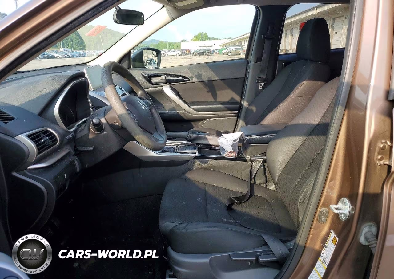 2018 Mitsubishi Eclipse Cross Le VIN:JA4AT4AA6JZ043582 - 7