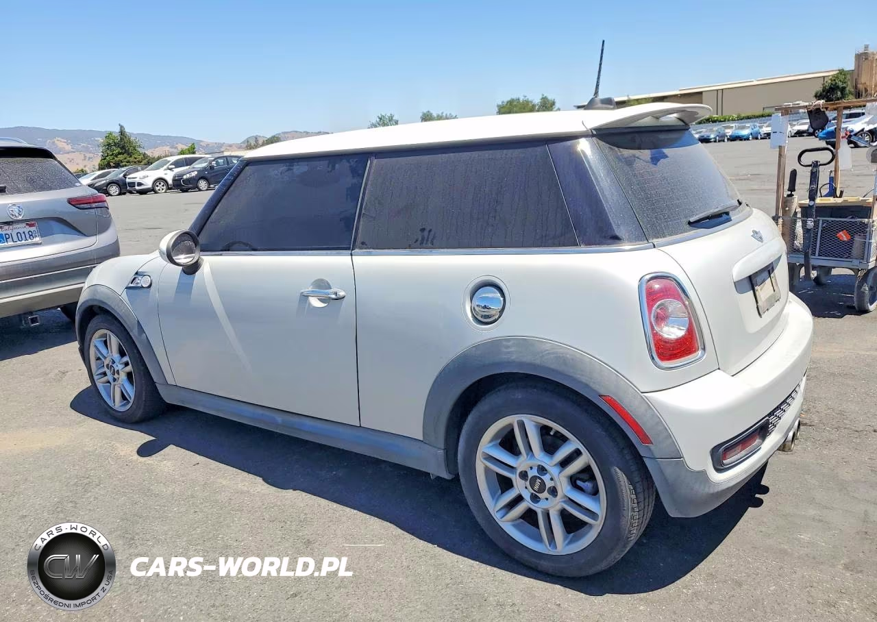 2011 Mini Cooper S VIN:WMWSV3C54BTY11978 - 2