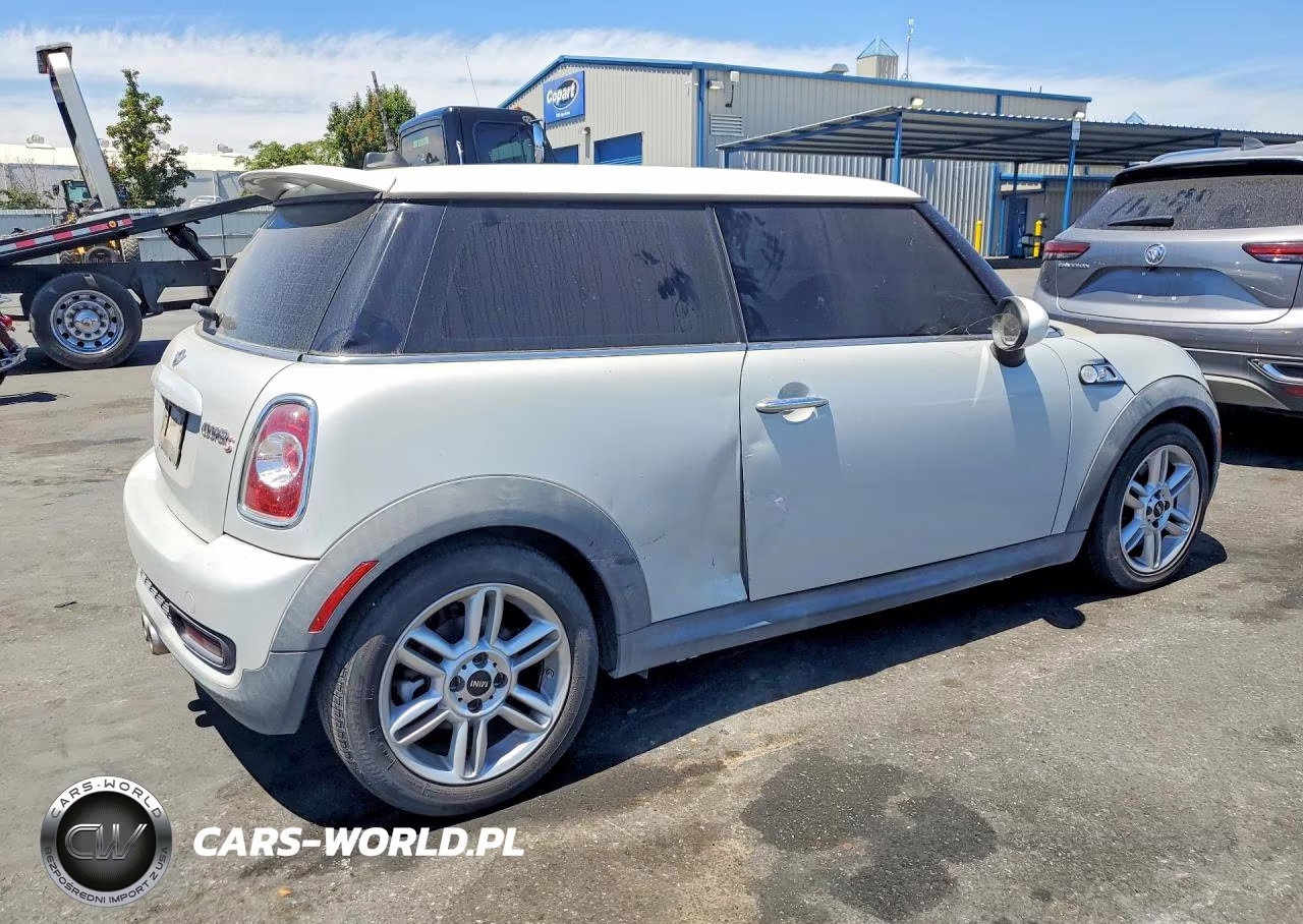 2011 Mini Cooper S VIN:WMWSV3C54BTY11978 - 3