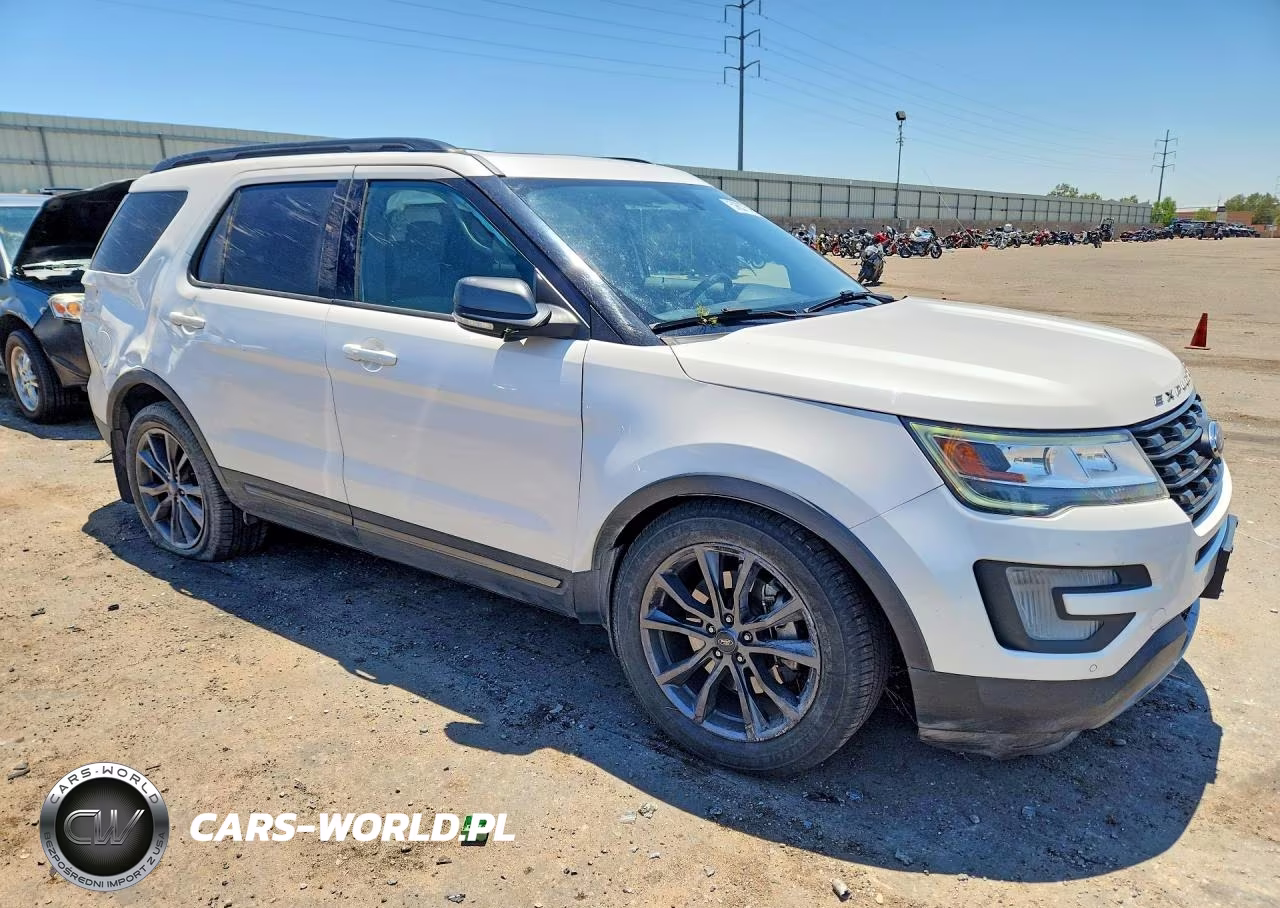2017 Ford Explorer Xlt VIN:1FM5K8DH6HGE37126 - 4