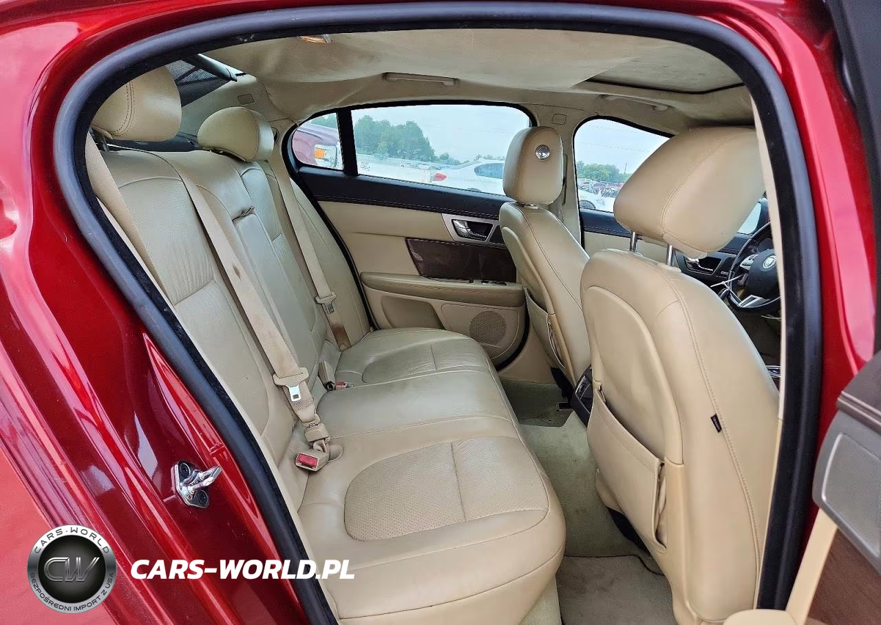 2010 Jaguar Xf Supercharged VIN:SAJWA0HEXAMR77701 - 10