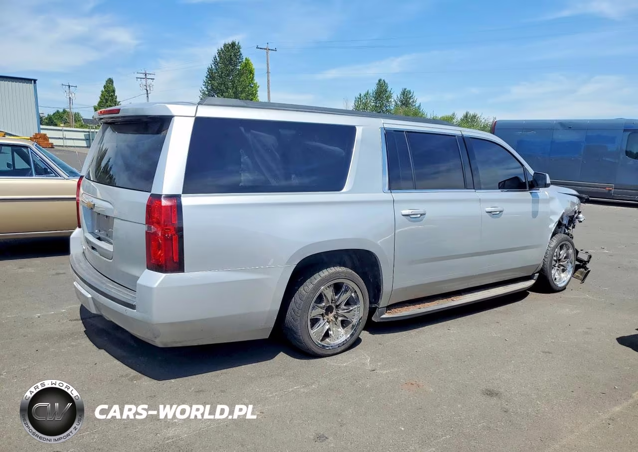 2015 Chevrolet Suburban K1500 Lt VIN:1GNSKJKC5FR692980 - 3