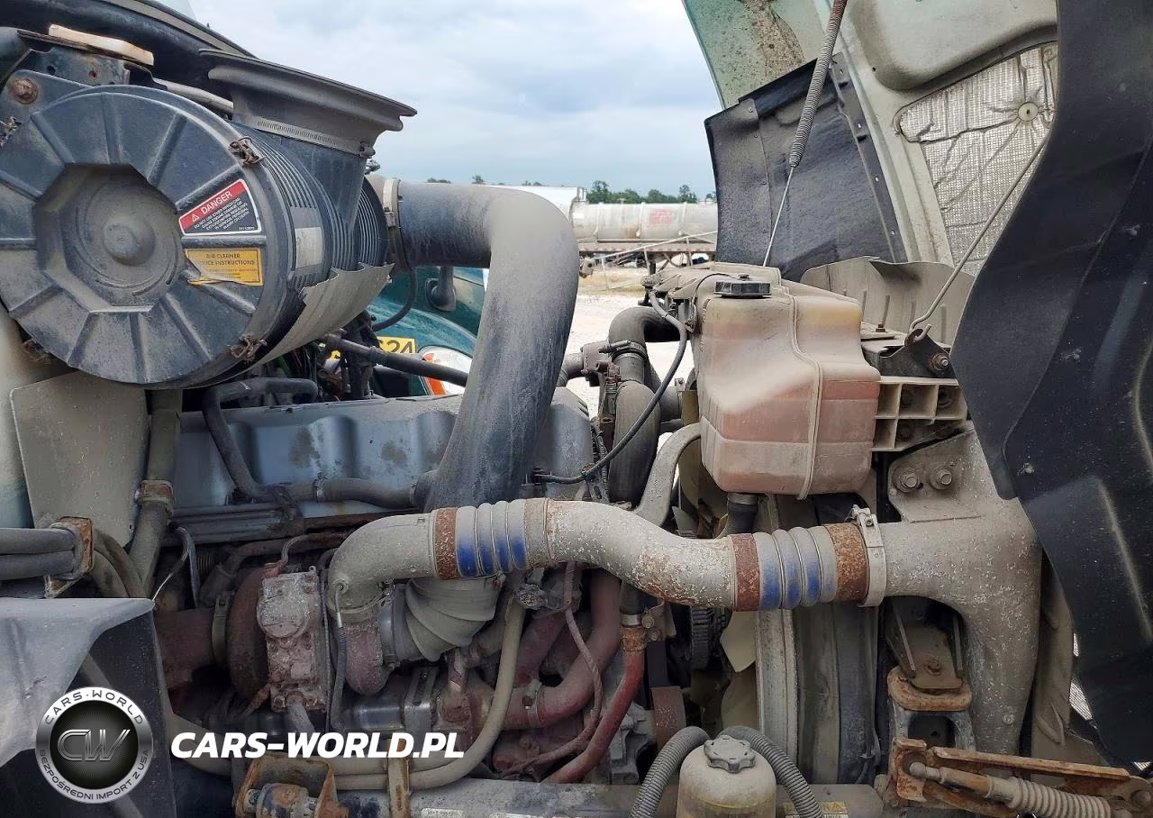 2016 Mack Cxu612 Semi Truck VIN:1M1AW01X3GM008403 - 9