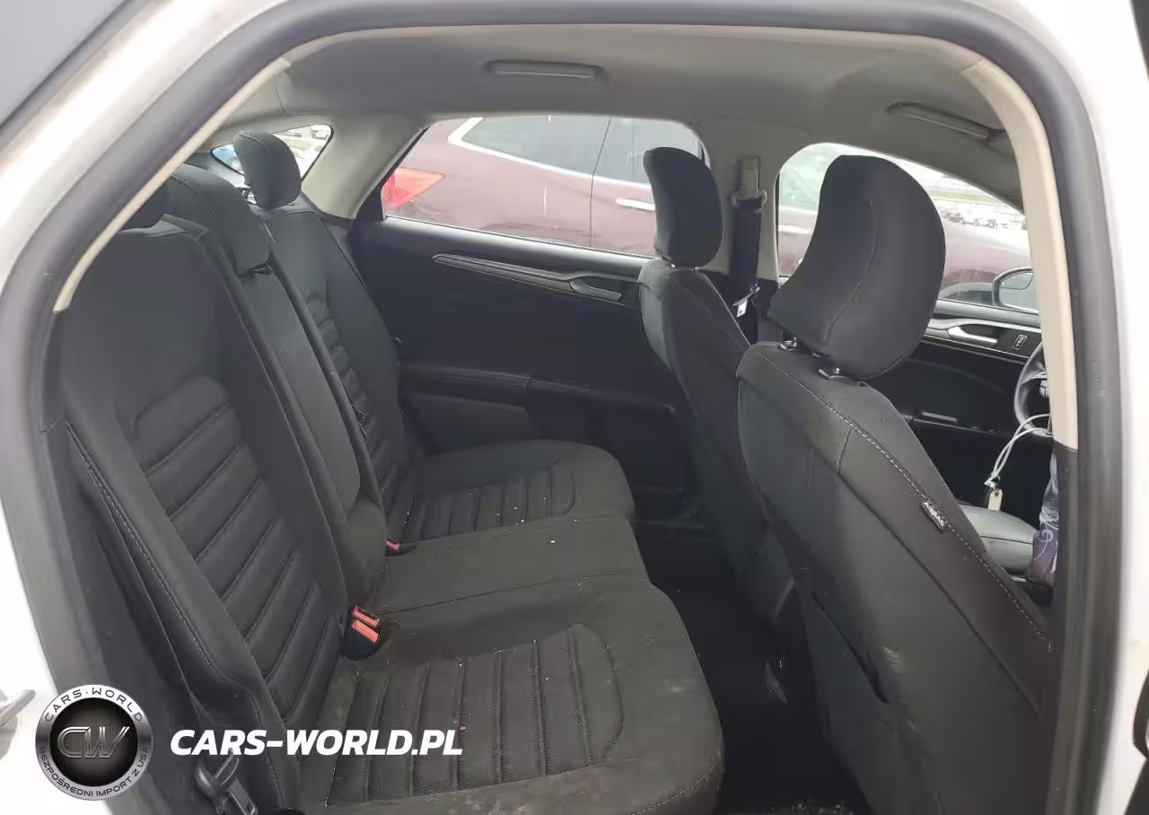 2017 Ford Fusion Se VIN:3FA6P0H79HR415049 - 10