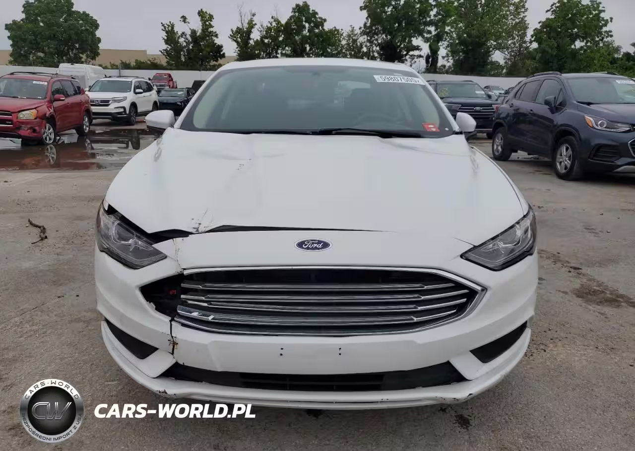 2017 Ford Fusion Se VIN:3FA6P0H79HR415049 - 5