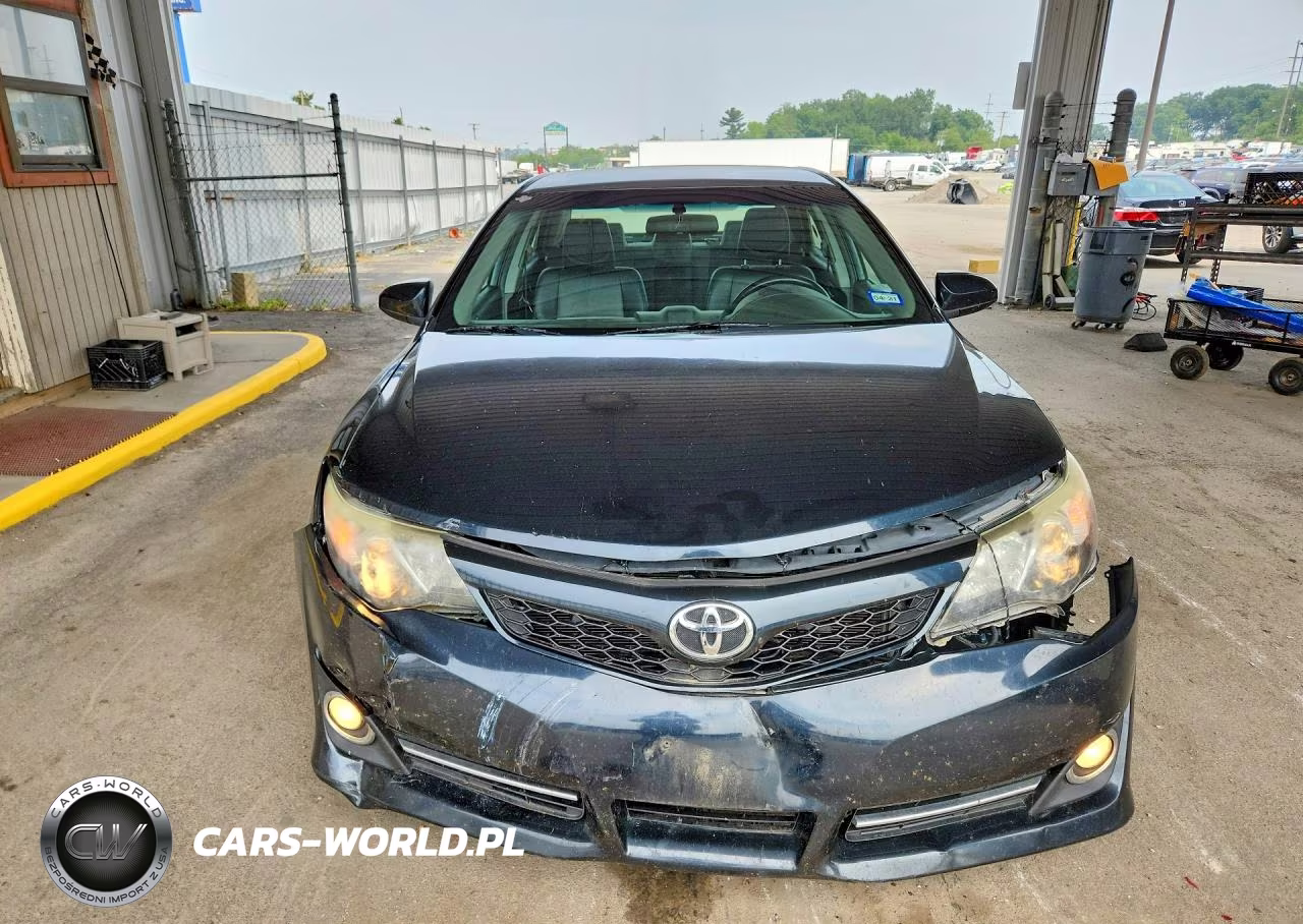 2014 Toyota Camry Se VIN:4T1BF1FK5EU383581 - 5