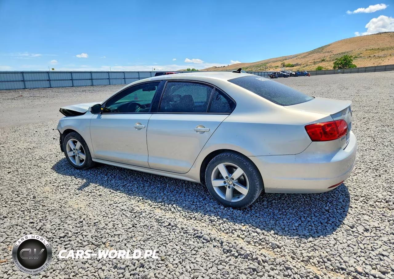 2012 Volkswagen Jetta VIN:3VWLL7AJ7CM004212 - 2