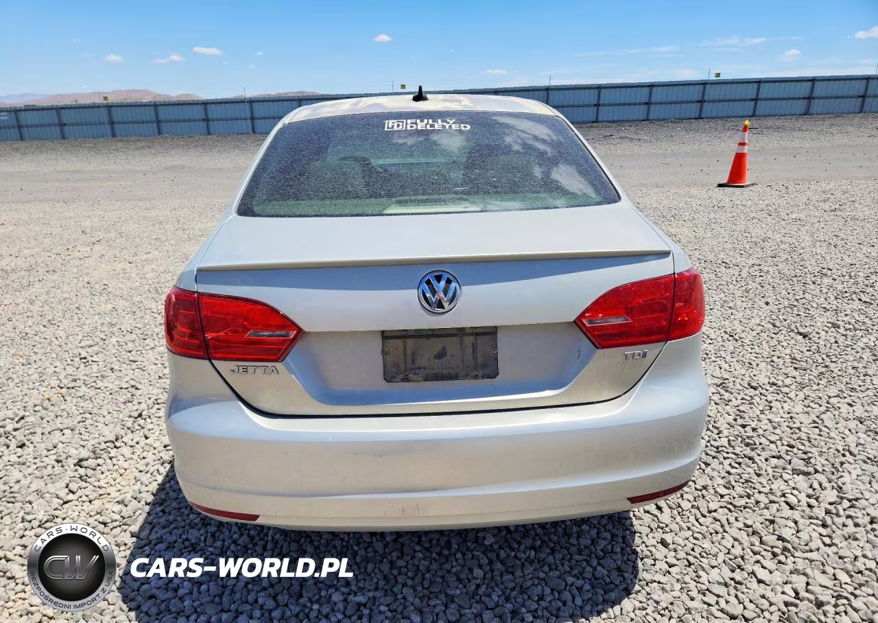 2012 Volkswagen Jetta VIN:3VWLL7AJ7CM004212 - 6