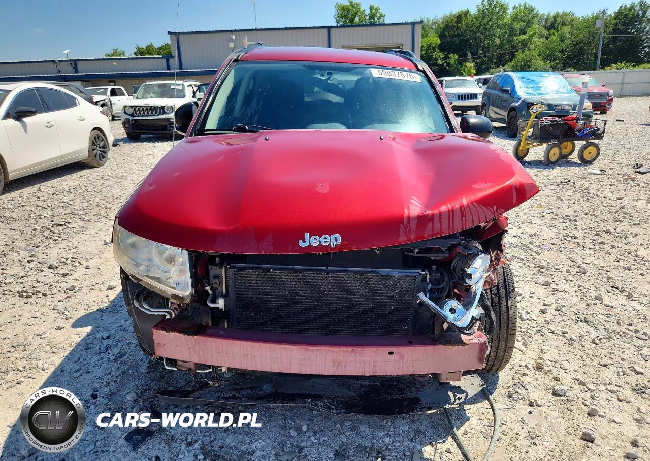 2013 Jeep Compass Latitude VIN:1C4NJDEBXDD189940 - 5